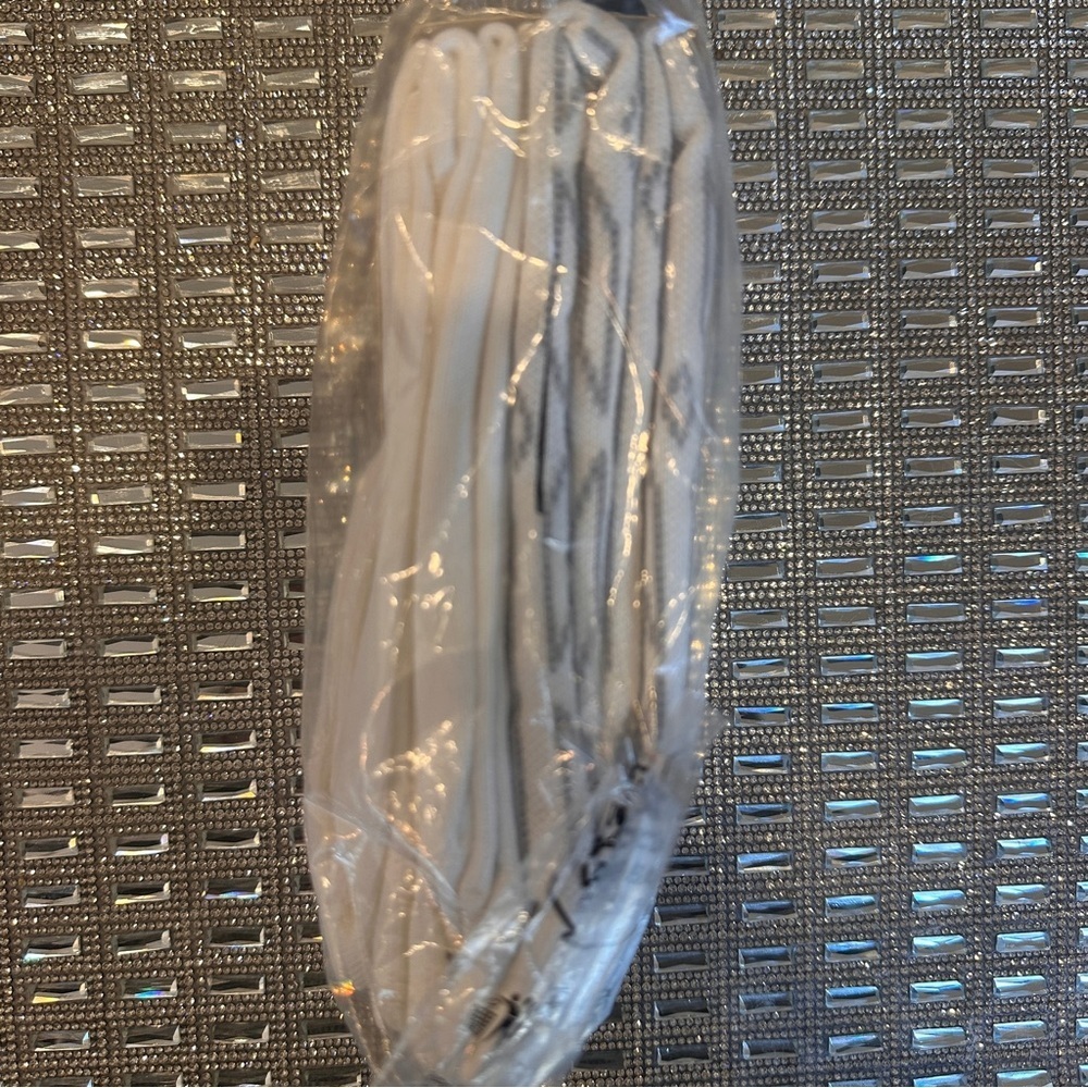 IVY PARK X ADIDAS 3-PAIR PACK IVY PARK CREW SOCKS SIZE S NWT - Picture 10 of 14